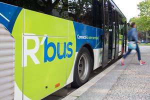 bus du réseau de transport R'bus